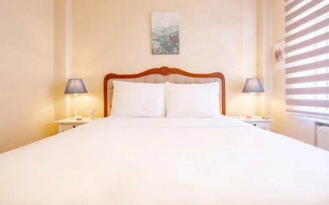 Central Flat With Balcony 700 m to Taksim Square