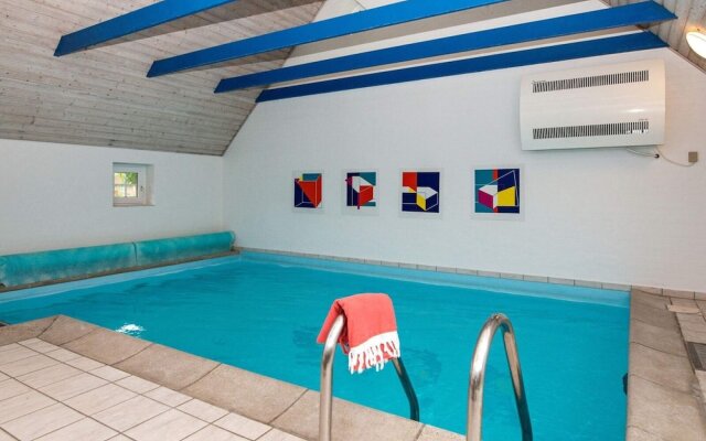 12 Person Holiday Home in Ulfborg