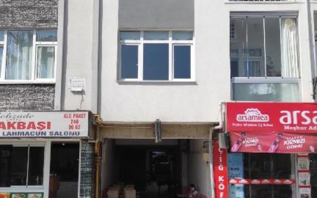 Sinop'un kalbi Aşıklar Caddesinde 2+1 Aile Evi
