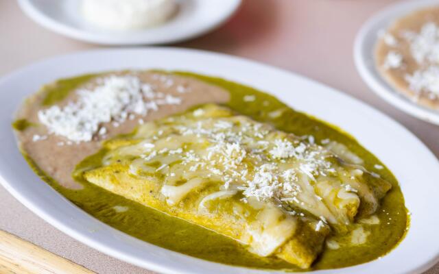 Azteca Inn