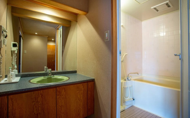 Hotel Second Stage