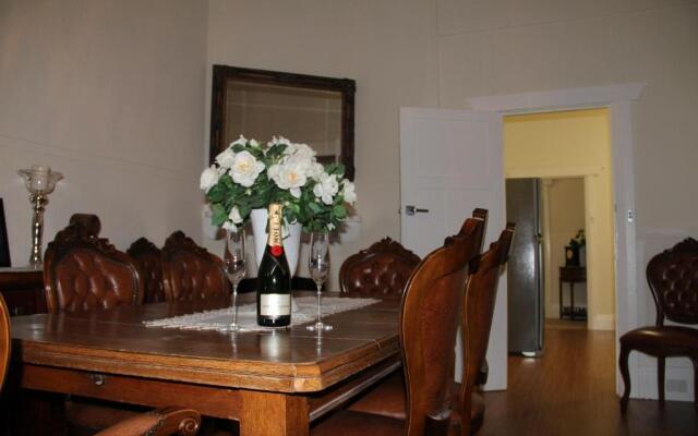 Mentor Chambers Apartment Bed & Breakfast