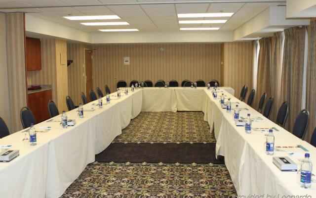 Staybridge Suites Calgary Airport by IHG