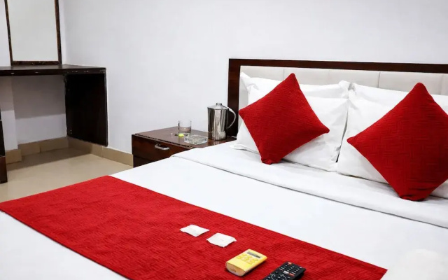 Mauryan Express Hotel Lajpat Nagar