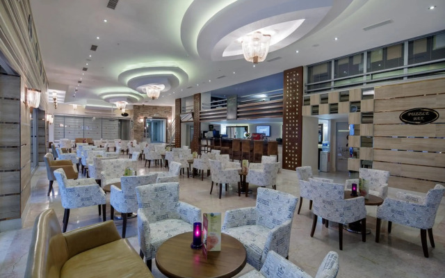 Alaiye Kleopatra Hotel
