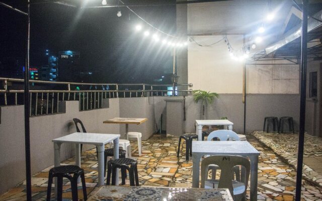 Bunks Hostel