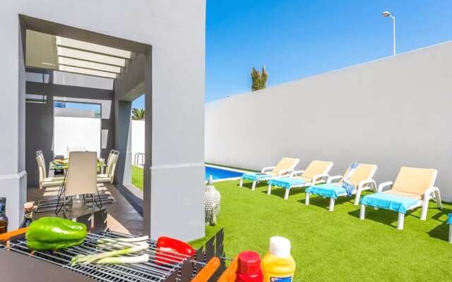 Royal Dream Villas