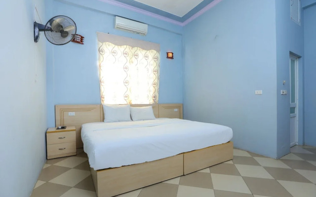 OYO 593 Bach Duong Hotel