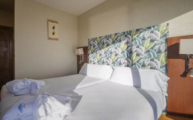 Moon Dreams Calabahia