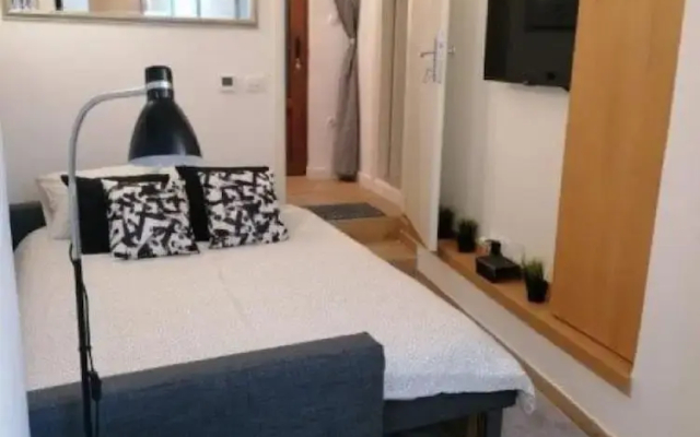 Apartment AD - Pirovac