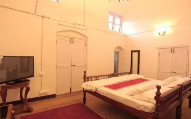 Marsh Villa Luxury Resort