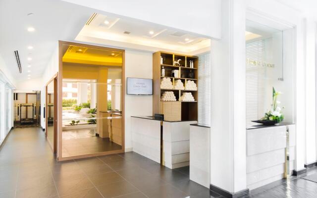 Grande Centre Point Ploenchit Hotel