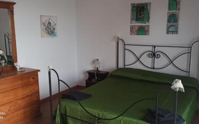 House Italia Holiday