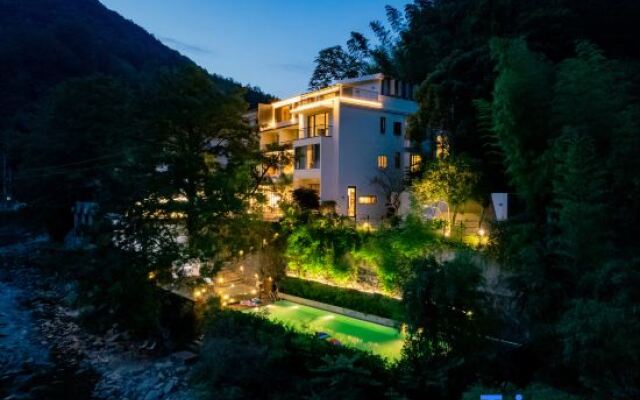 Ruoyun Bapin Hostel
