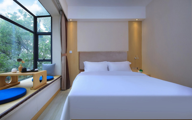 Zhengyang Inn
