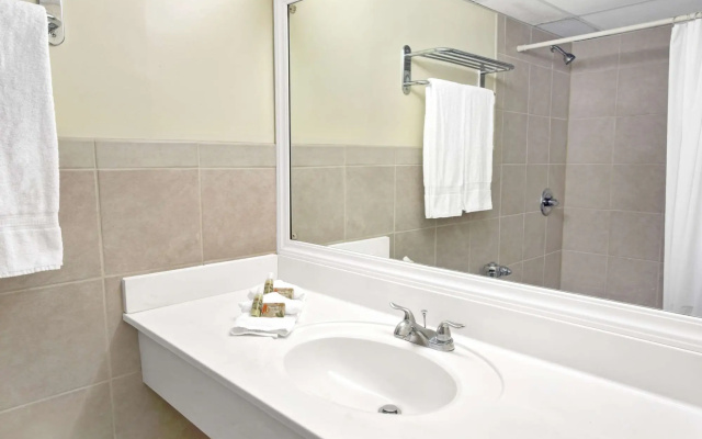 Knights Inn Hallandale