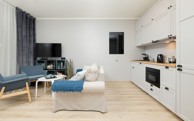Grunwaldzka Apartments by Renters