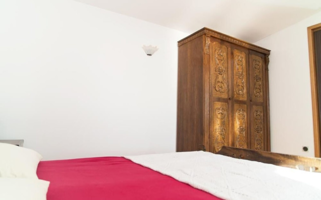 House Villa Oaza