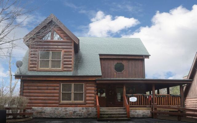 Echoes of Eden - Four Bedroom Cabin