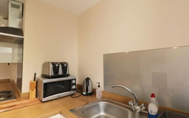 Bright Apartment In Doncaster Near Keepmoat Stadium
