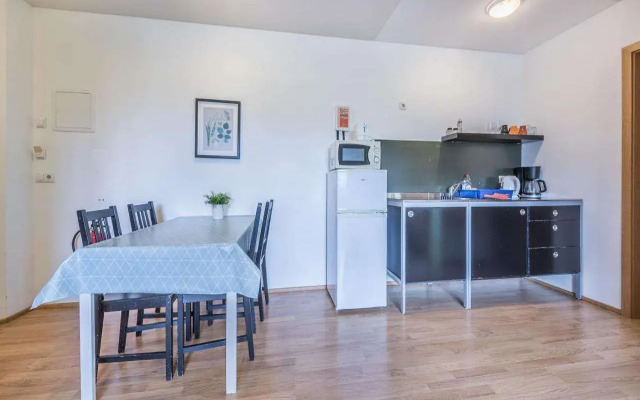 Stoð Guesthouse and apartments