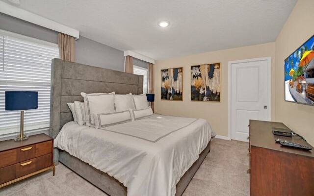 Phillips 8Bed Family Friendly Retreat