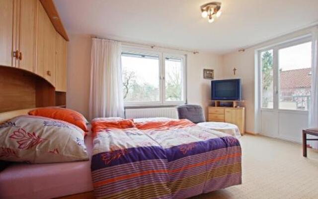 4 Private Single Rooms (4791)