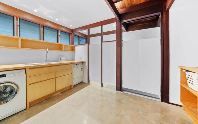 Moonshine Beach Shack