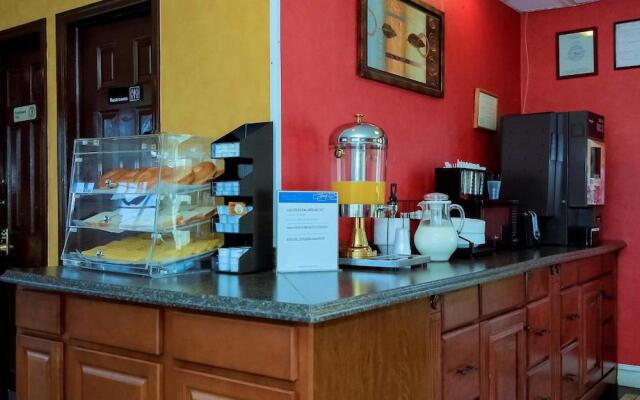 Rodeway Inn Huntington Station - Melville