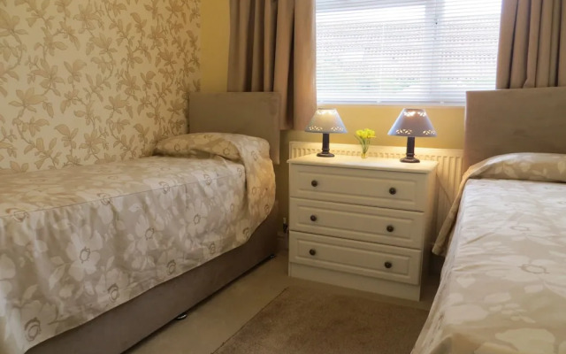 Tabusintac......lovely 2 Bedroom Bungalow