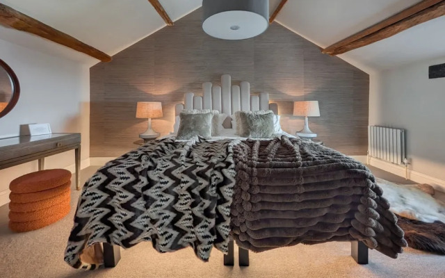 Wharton House Mews Retreat for two