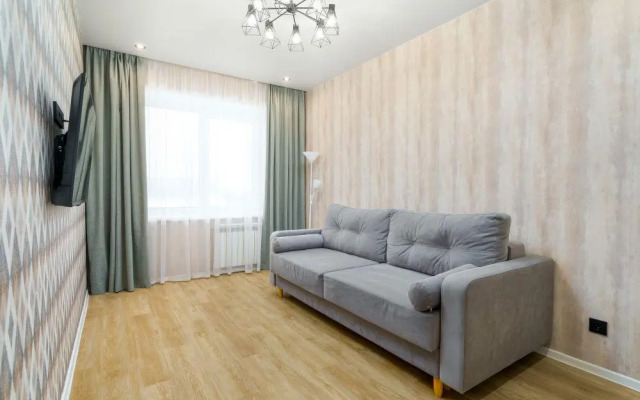 Good night (Гуд найт) на бульваре Николая Гумилёва