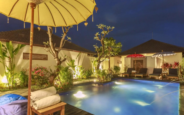 Solo Villas and Retreat