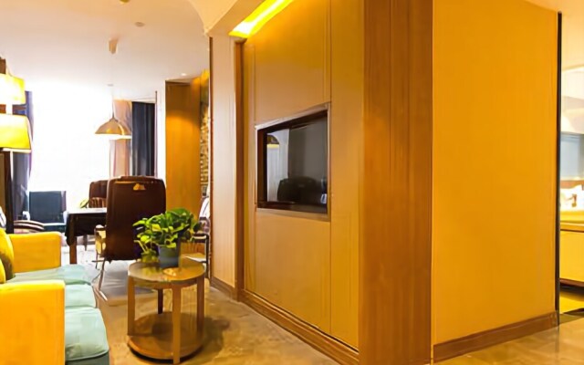 Xiyue Hotel (Zhengzhou east station store)