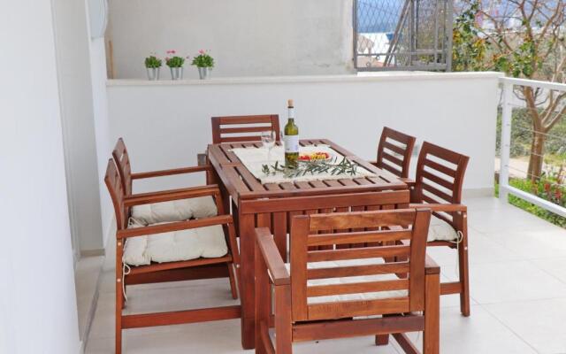 Holiday Home Rosemary