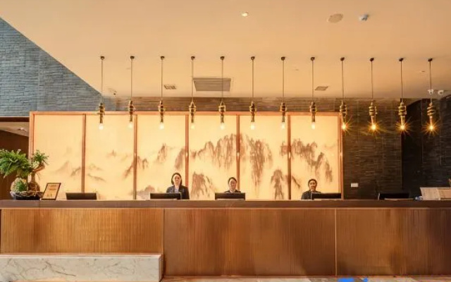 Wanxiang Hot Spring Holiday Hotel