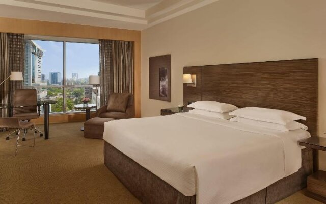 Grand Hyatt Mumbai Hotel & Residences