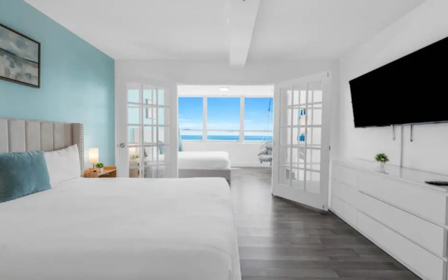 Castle Beach Club Apartments