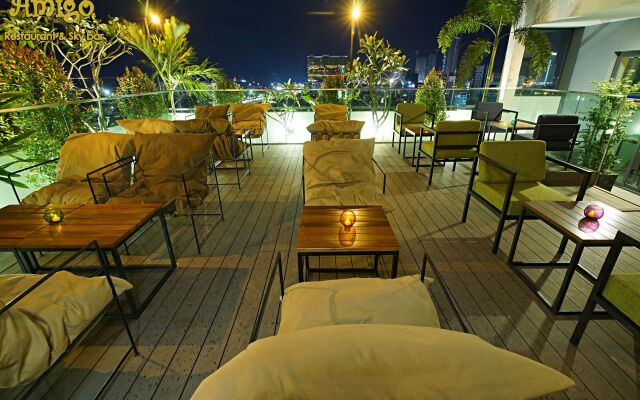 Feliz Urban Hotel