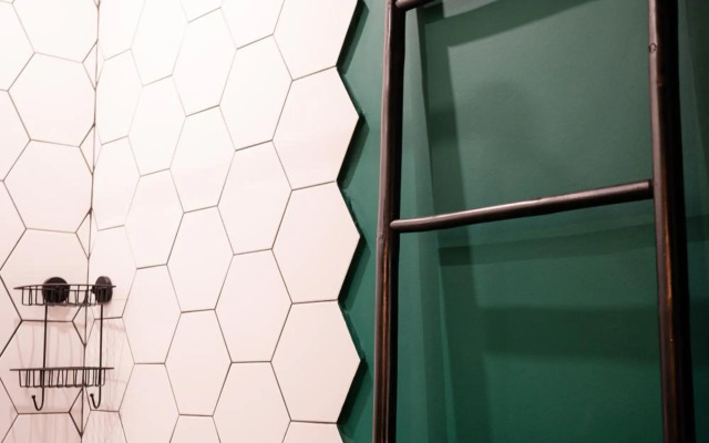 Artsy riverside suite - Amazing central apartment