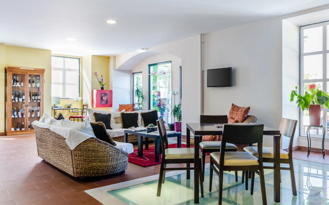 Hotel WOT Sintra Sarrazola
