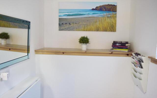 Flat 14d Bayhead