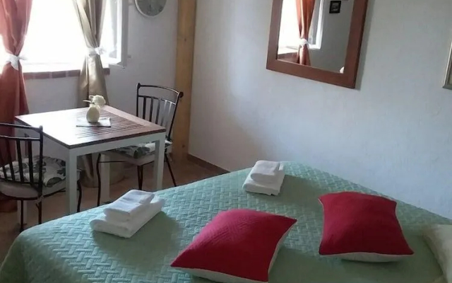 Apartment Mir