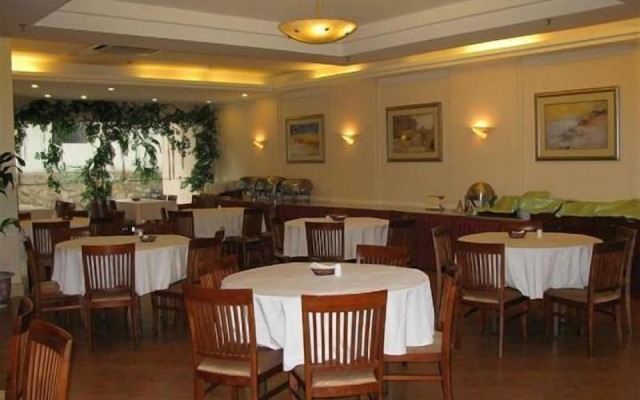 GreenTree Inn Shenzhen Dongmen Hotel