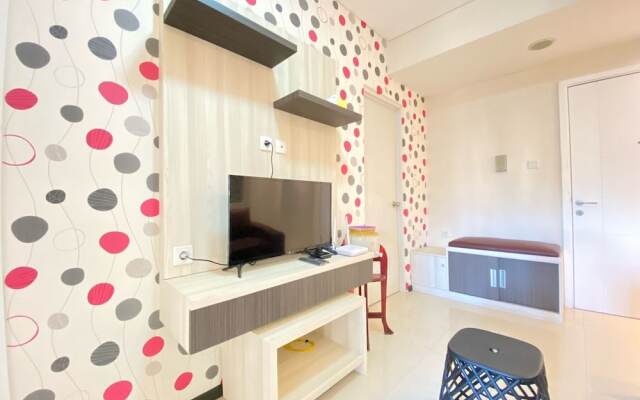 Cozy And Serene 2Br Apartment At Parahyangan Residence