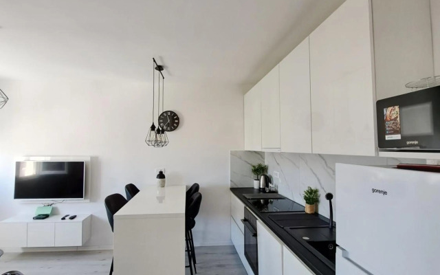 NEW! Top apartment, Split view from above