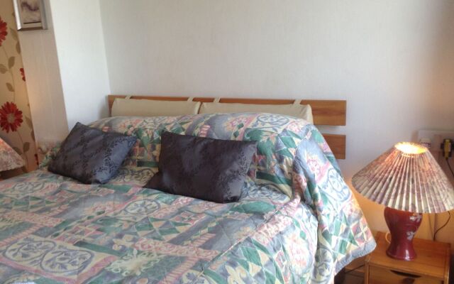 Aquarius B&B