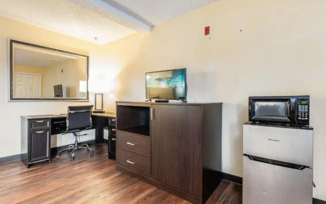 Days Inn Federal Way