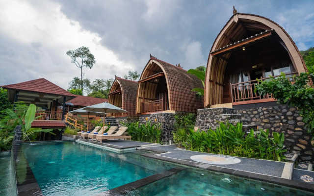 Lumbung Seraya Villa