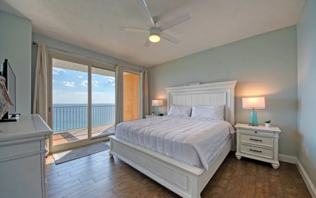 Treasure Island 2205